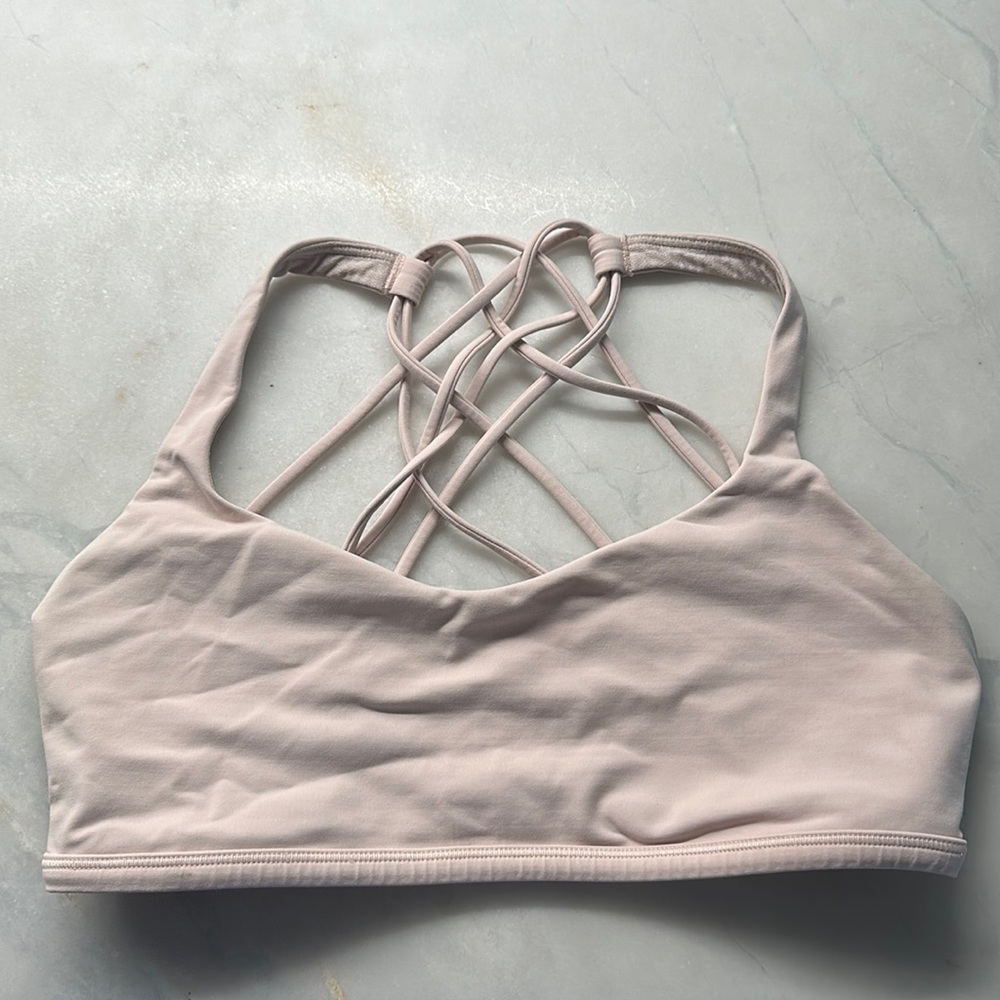 Free to be wild size 8 lululemon sports bra